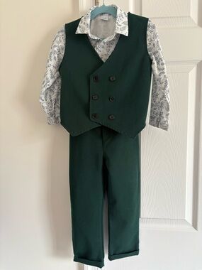 Boys Dark Green Two-Piece Vest & Pant Set with Printed Shirt